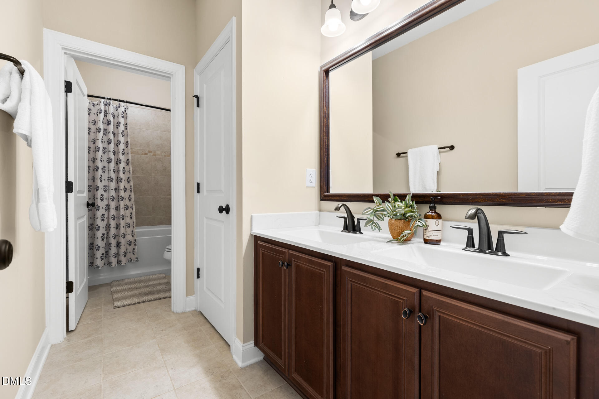 1016 Regency Cottage Place