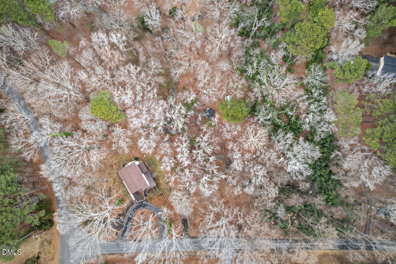 829 Sandlewood Drive