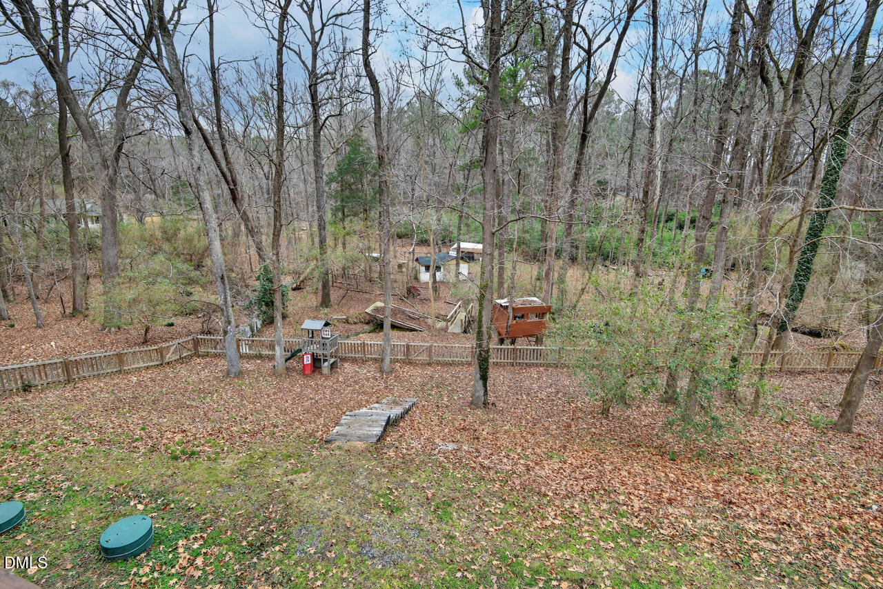 829 Sandlewood Drive