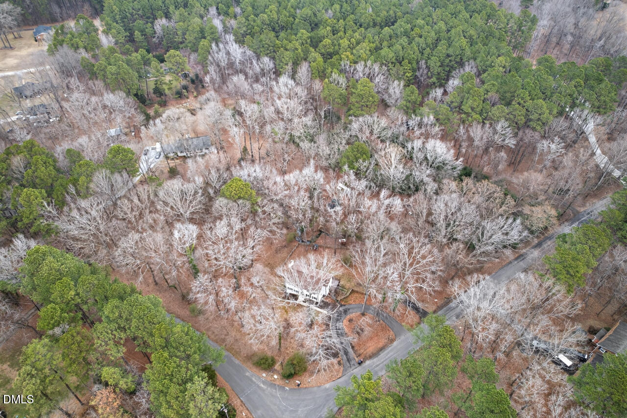 829 Sandlewood Drive