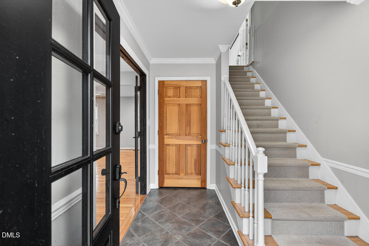 829 Sandlewood Drive