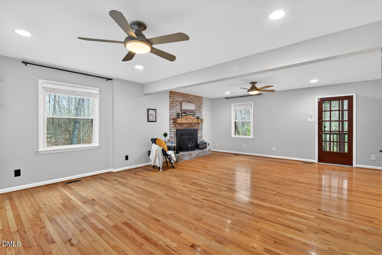 829 Sandlewood Drive