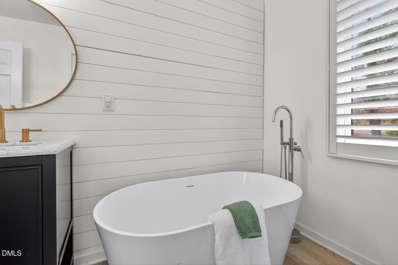 829 Sandlewood Drive