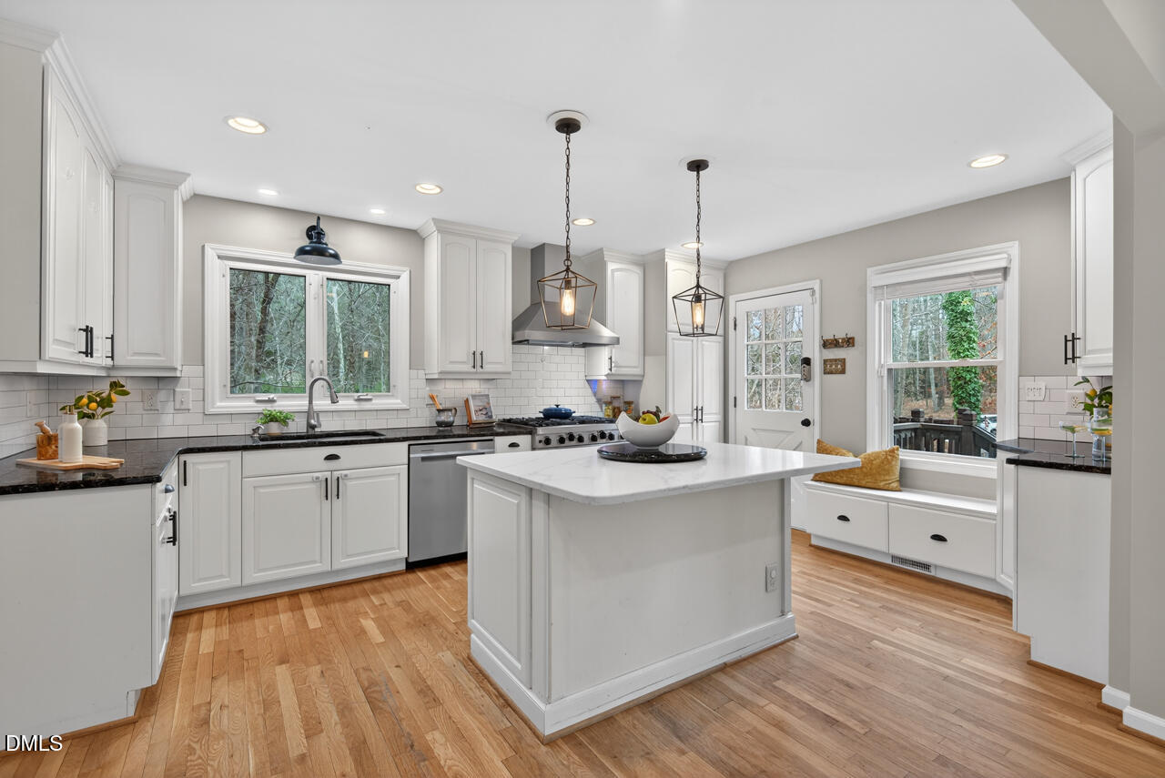 829 Sandlewood Drive