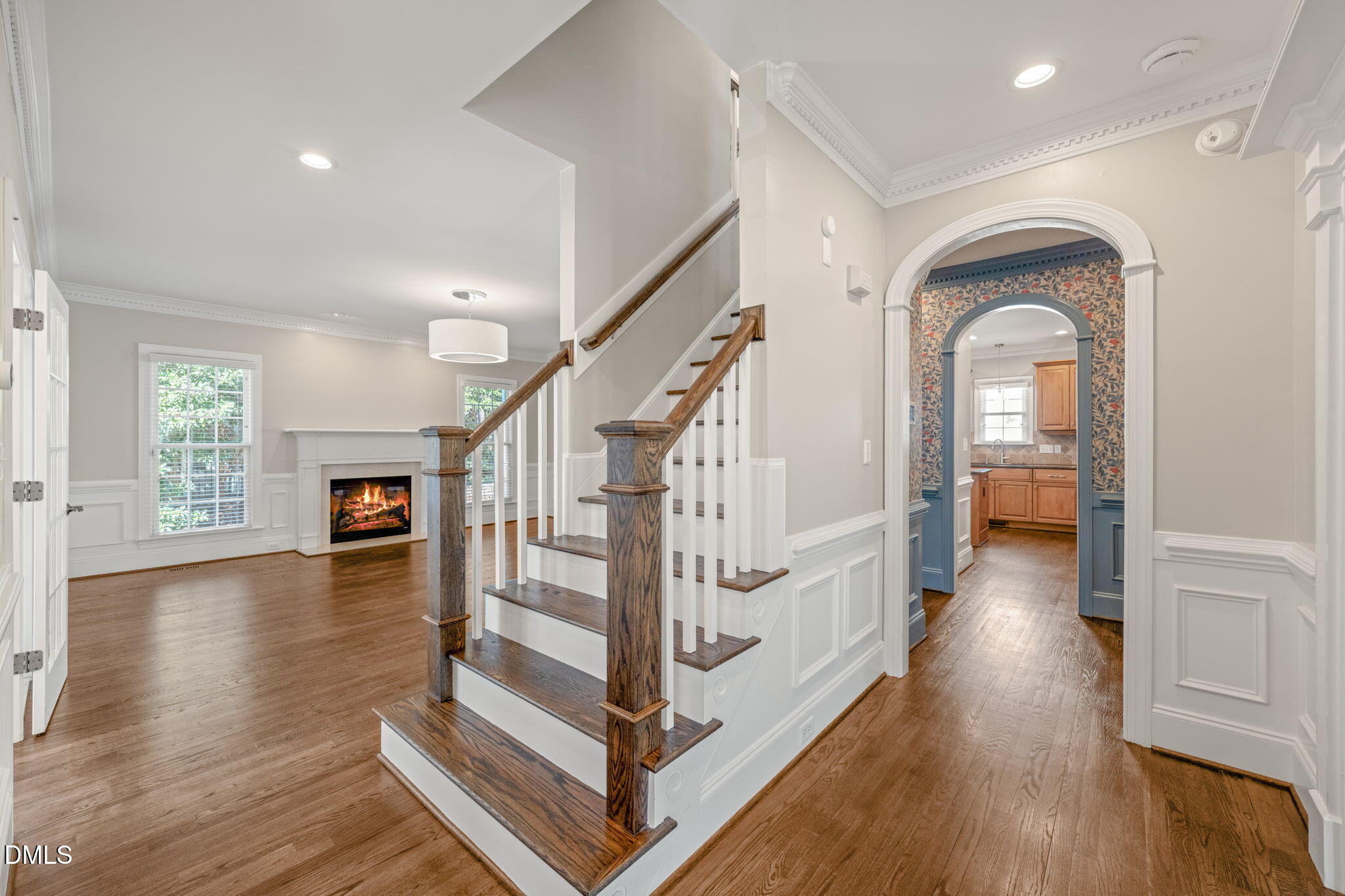 8403 Wheatstone Lane