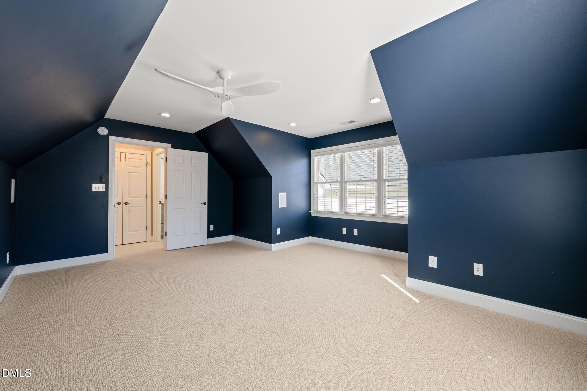 8403 Wheatstone Lane