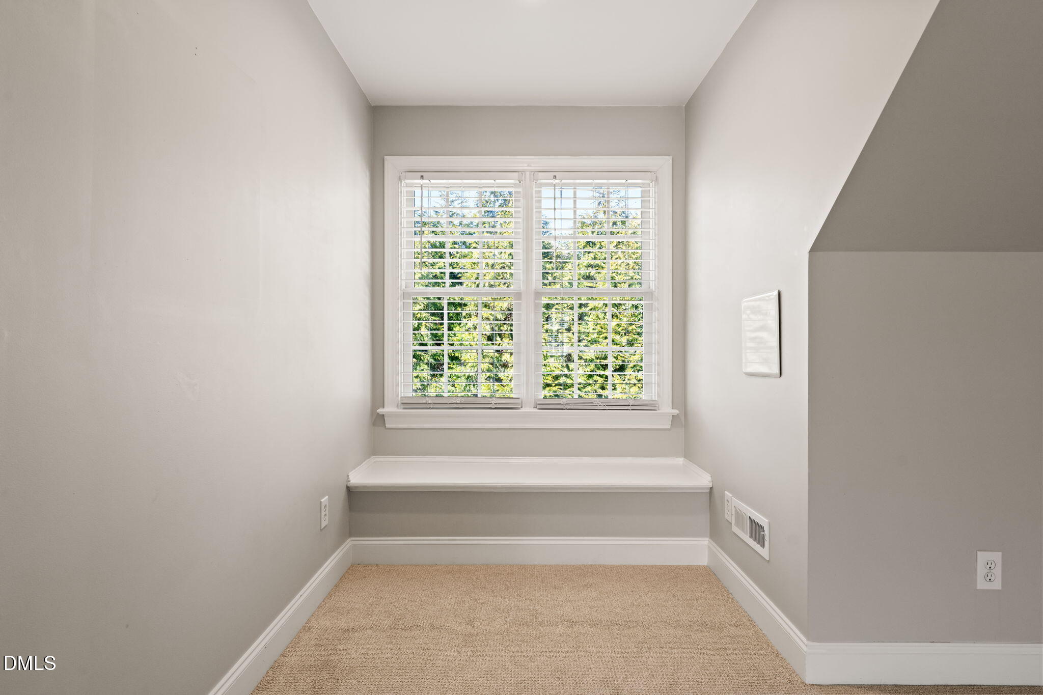 8403 Wheatstone Lane