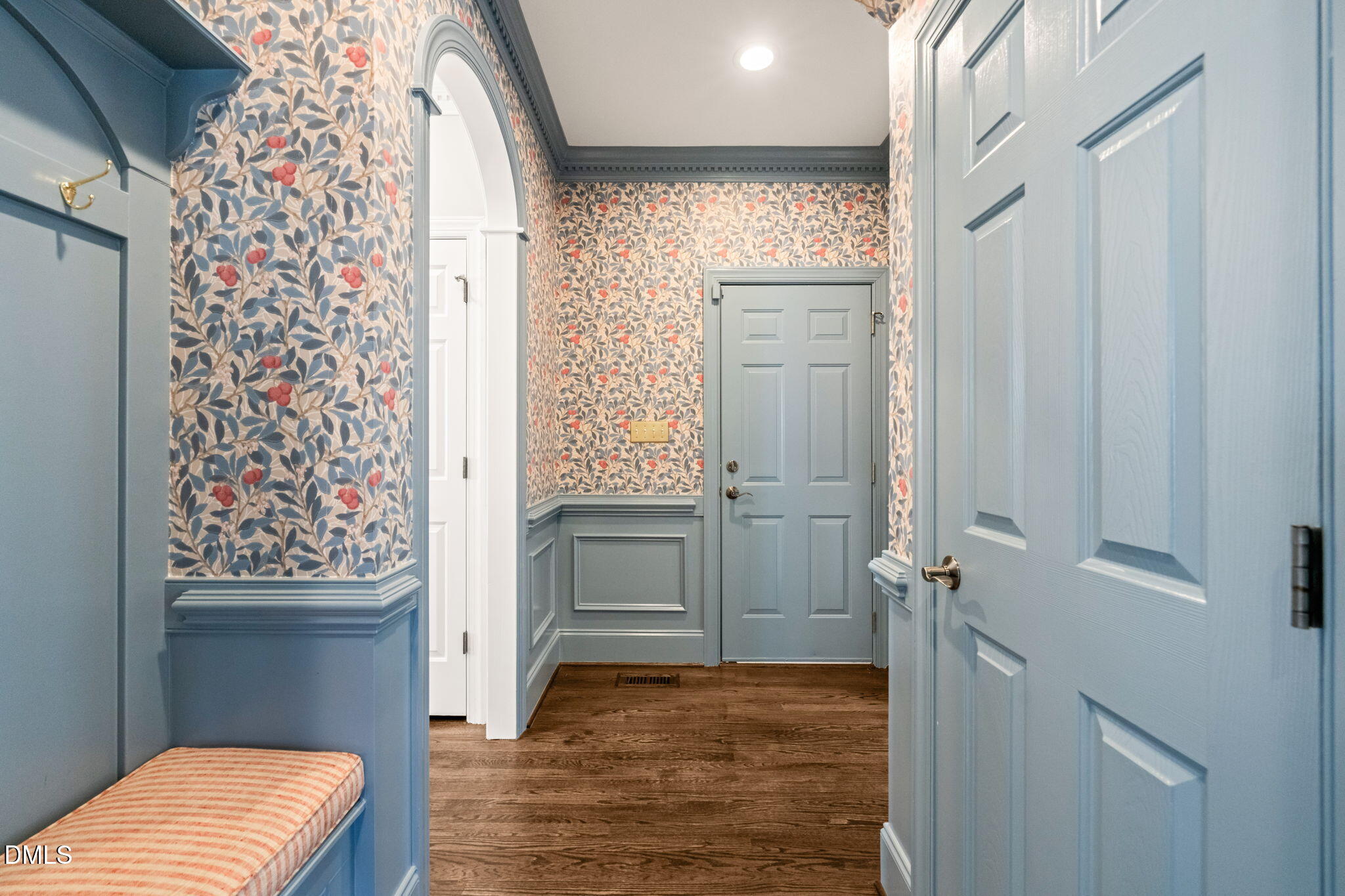 8403 Wheatstone Lane