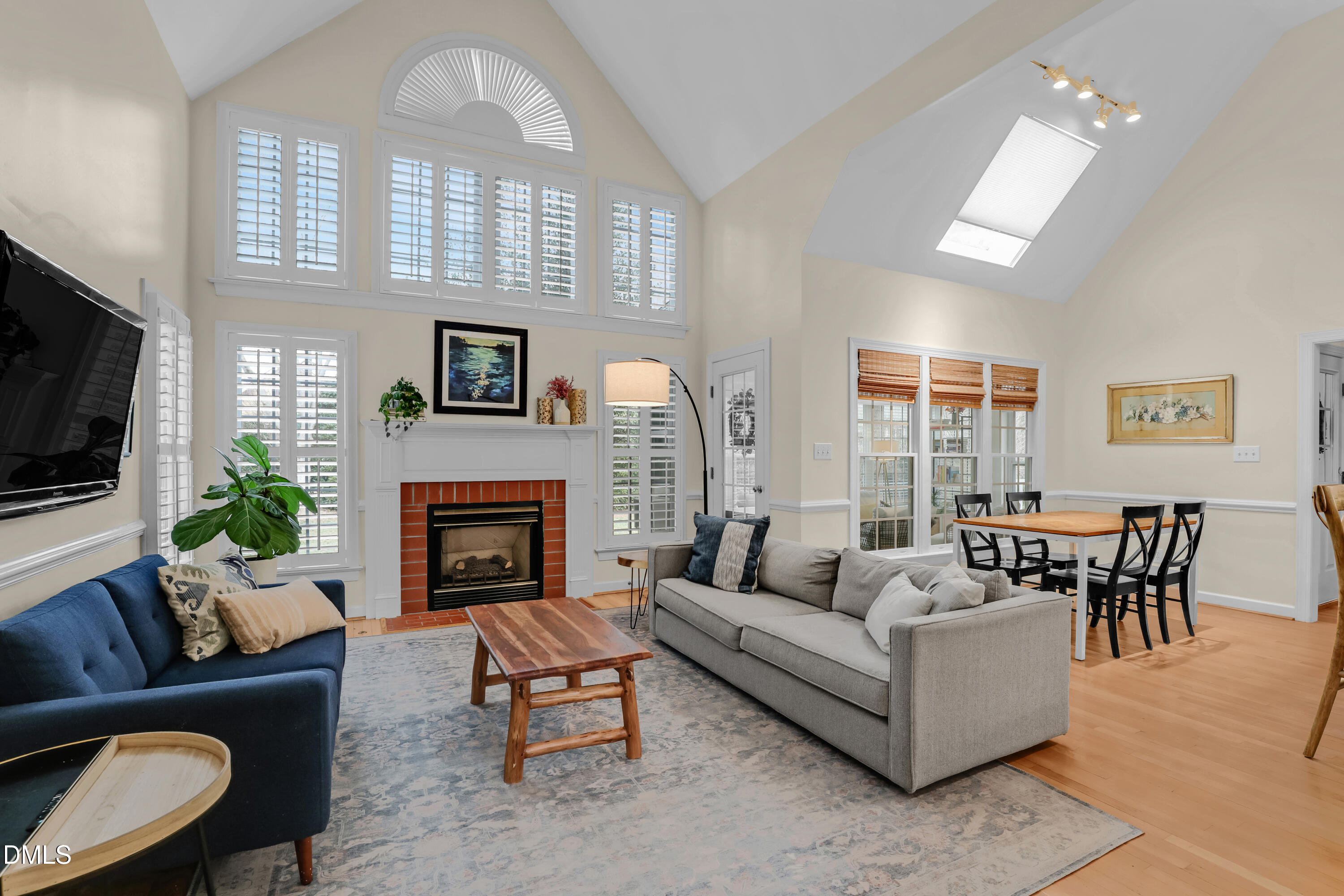 5024 Sunset Walk Lane