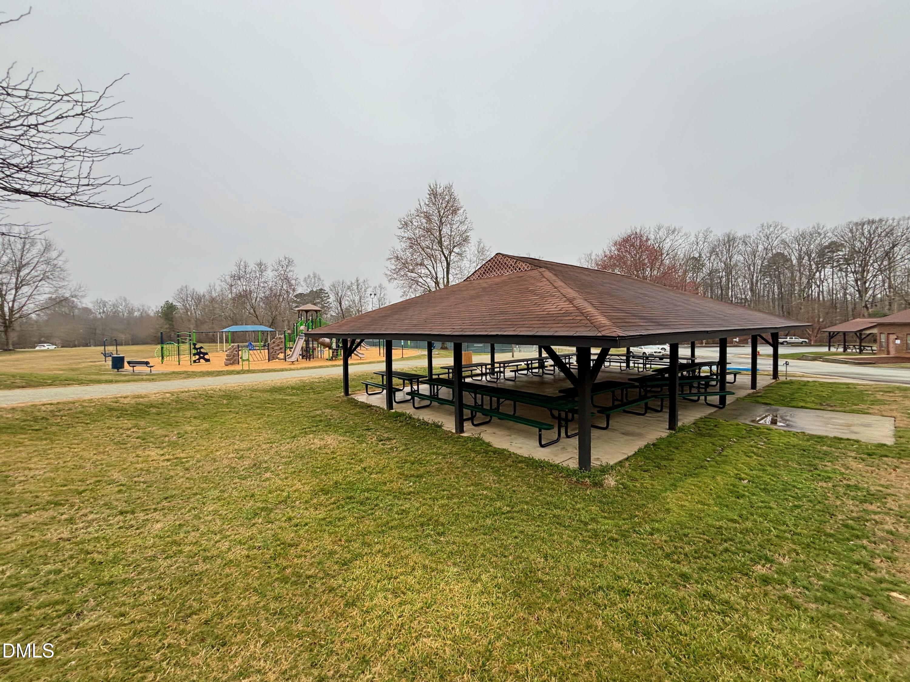 560 Little Creek Drive