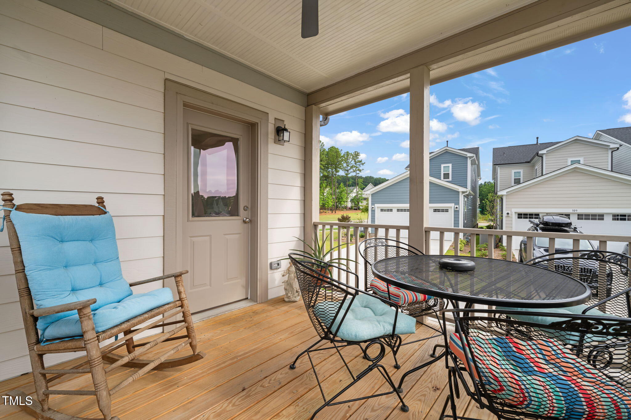 710 Vine Parkway