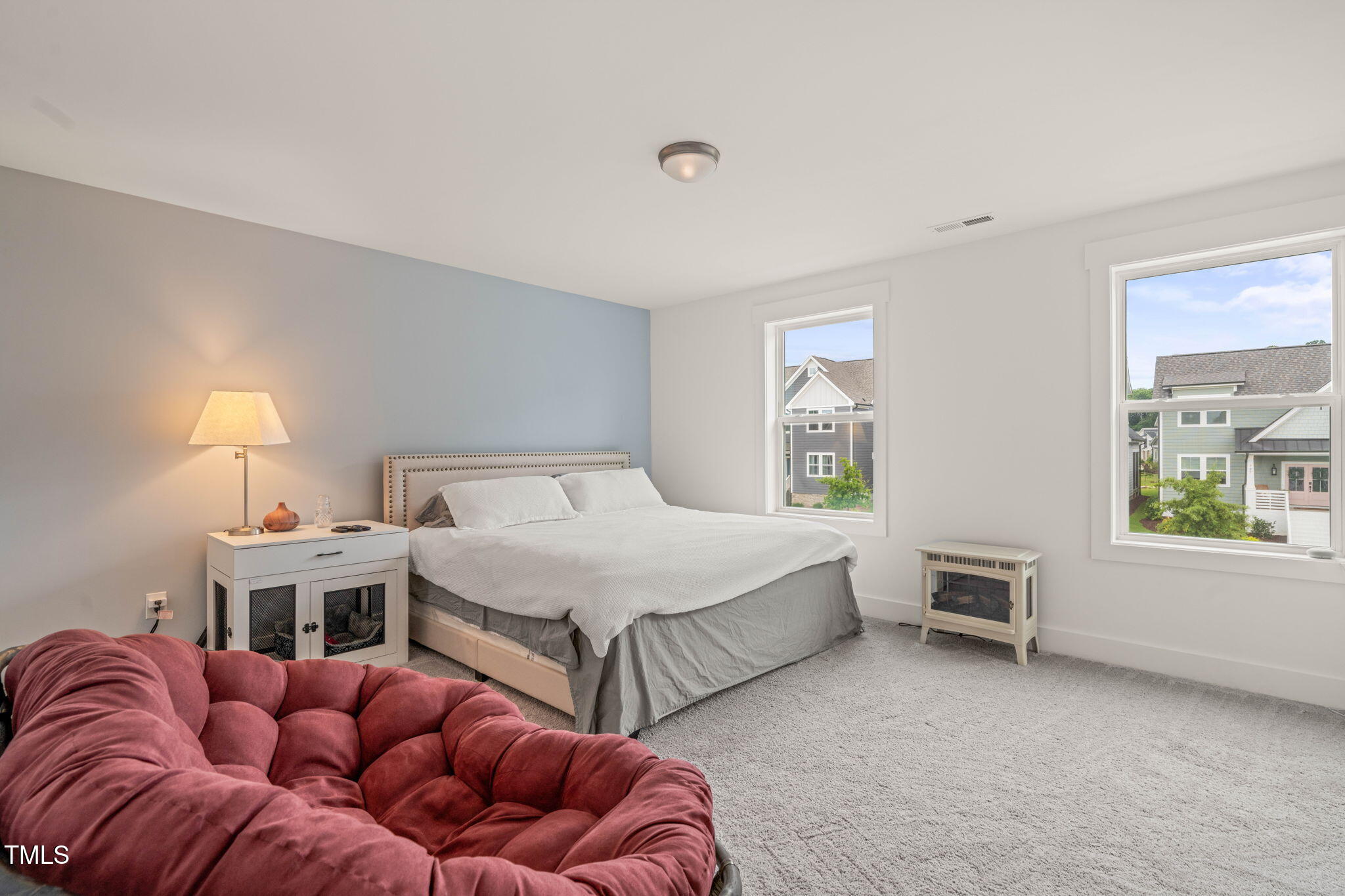 710 Vine Parkway