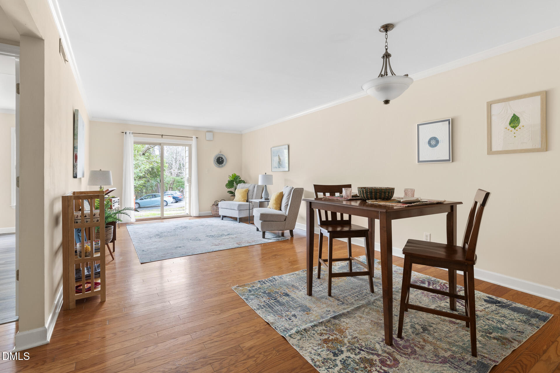 1513 E Franklin Street Unit 123 Unit: Bldg F Unit 123