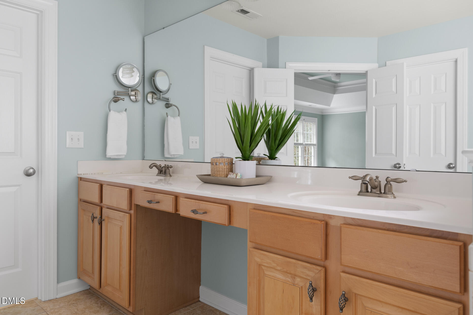 1611 Eagle Lodge Lane