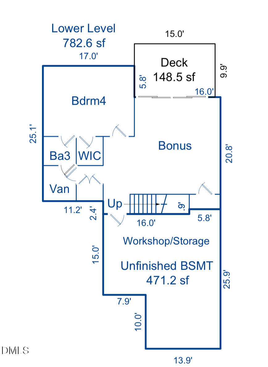 302 Edgewater Circle