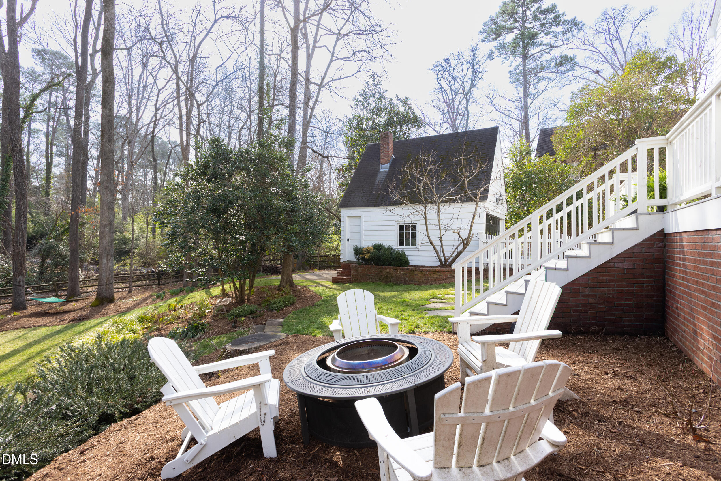 3433 Dover Road