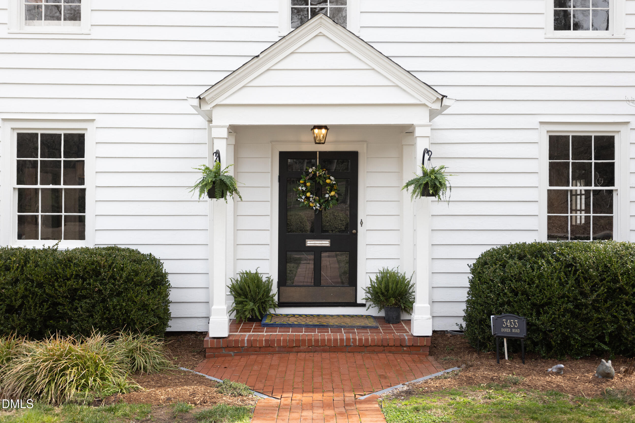 3433 Dover Road