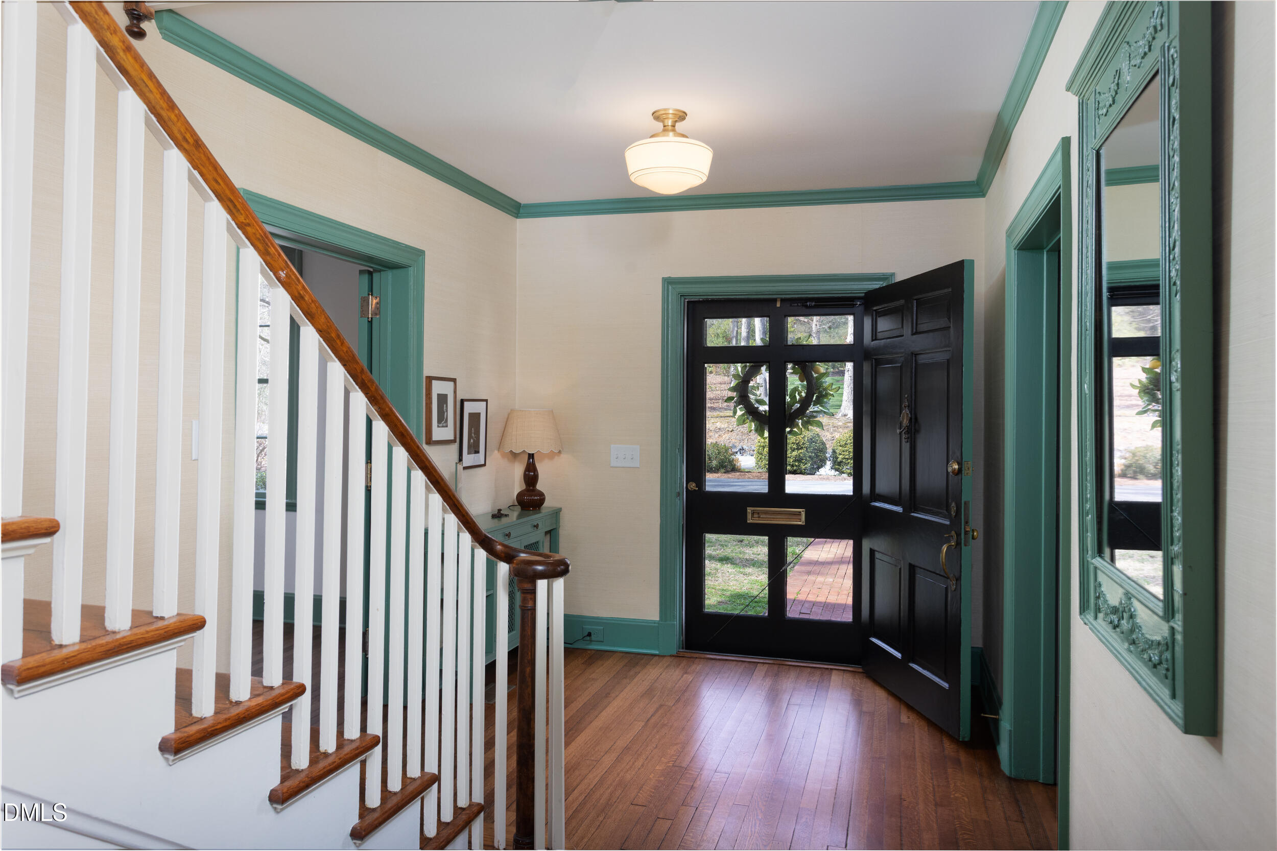 3433 Dover Road