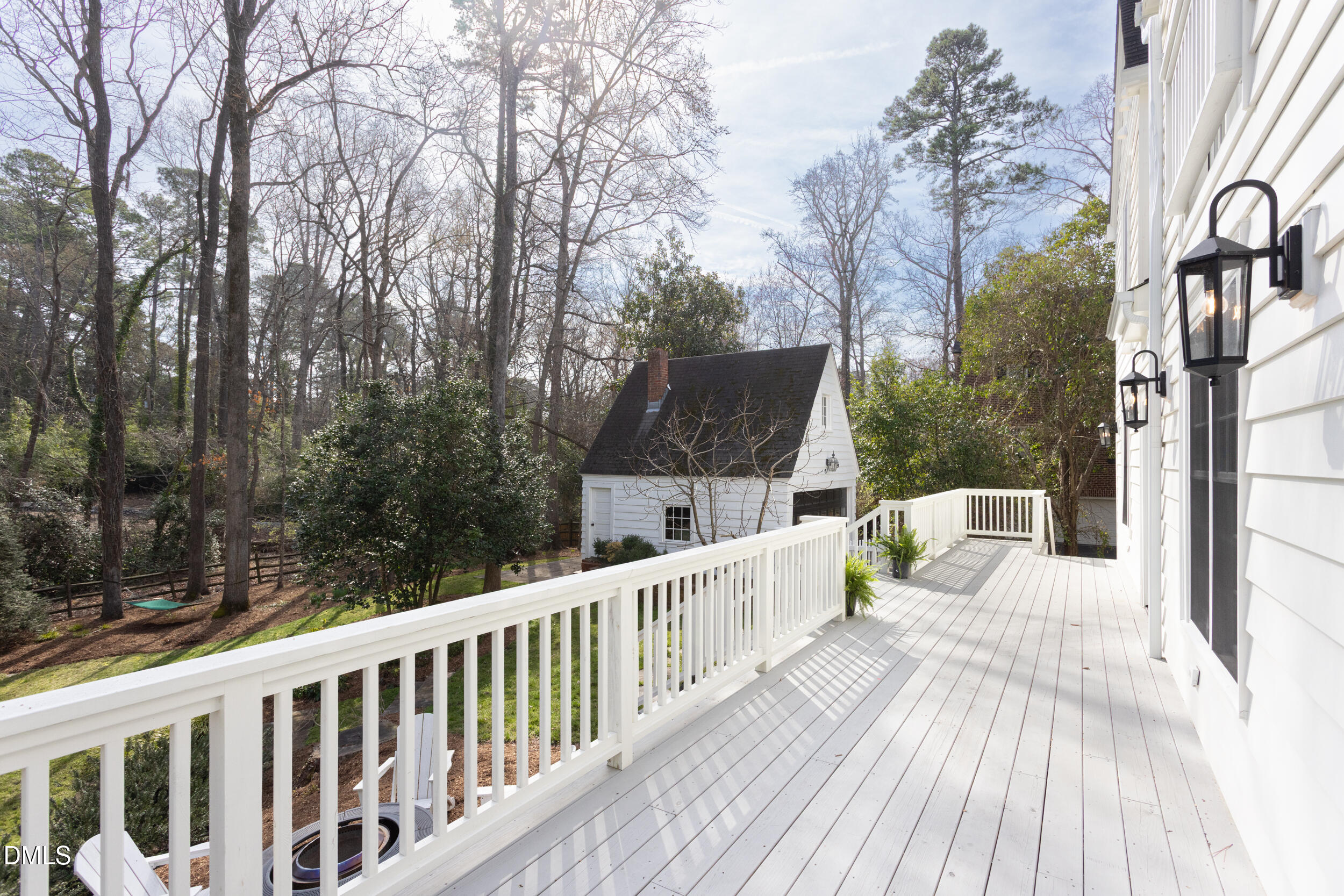 3433 Dover Road