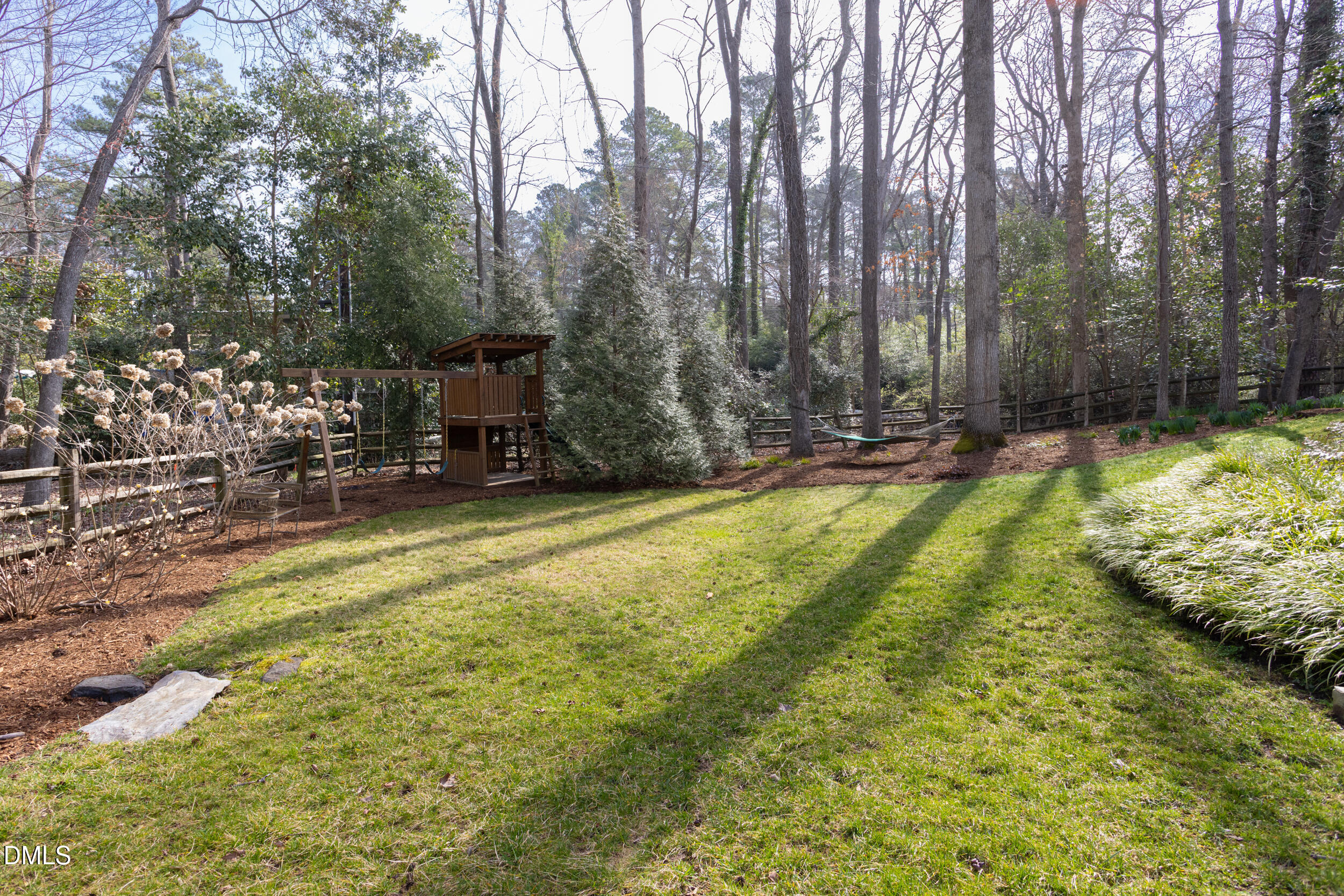 3433 Dover Road