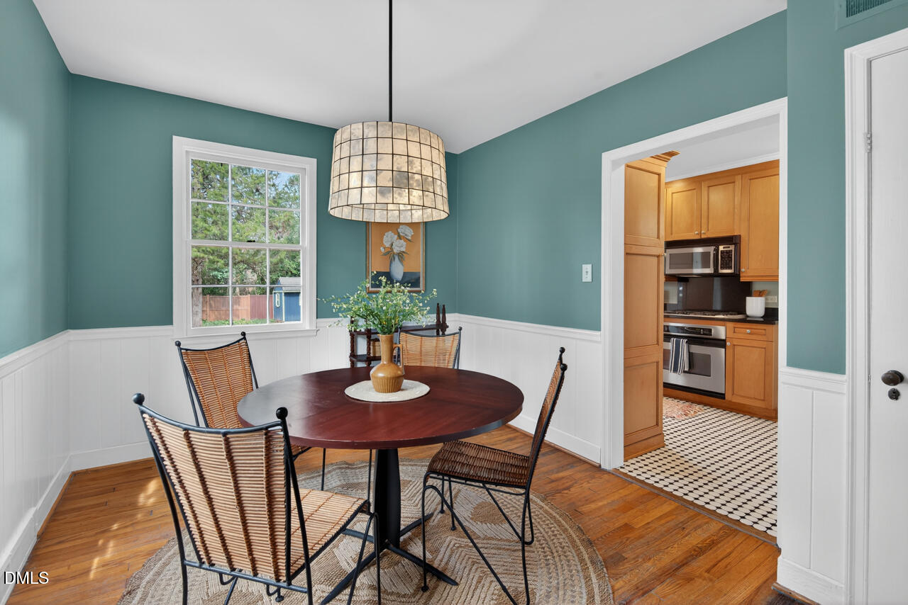 2020 Pershing Street