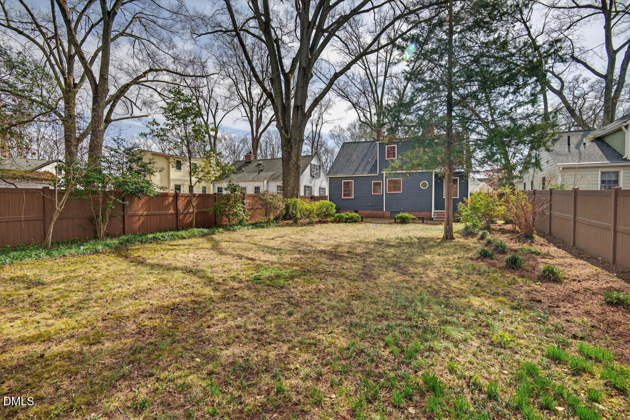 2020 Pershing Street