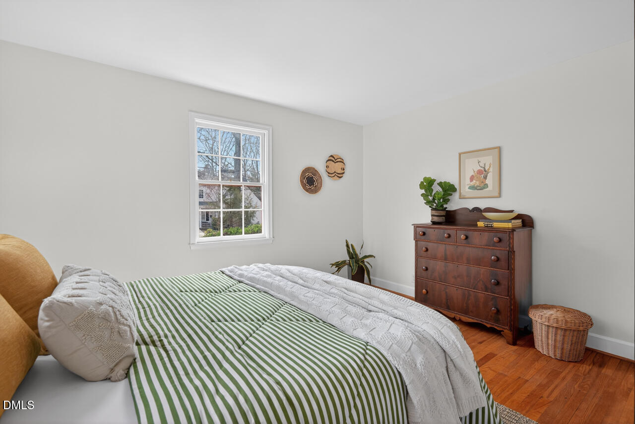 2020 Pershing Street