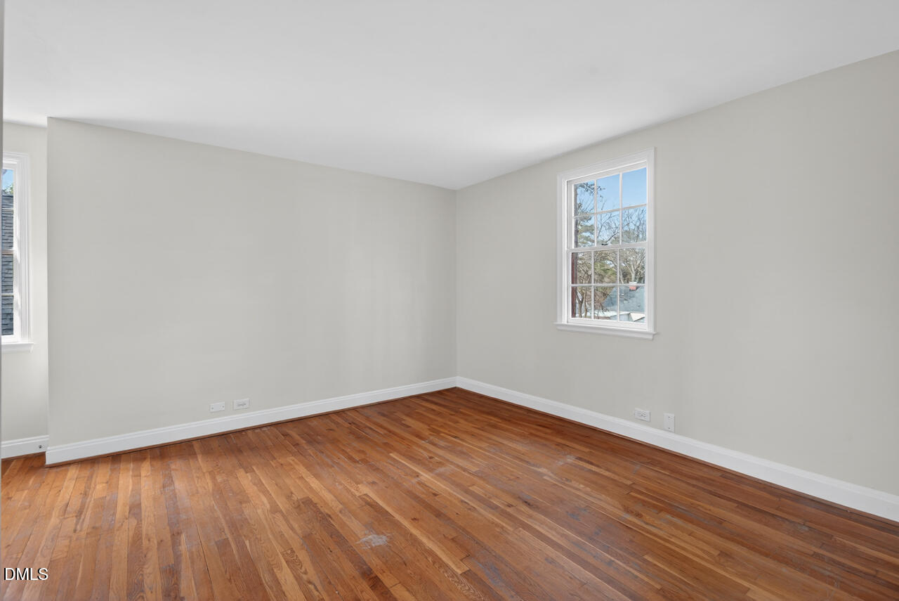 2020 Pershing Street