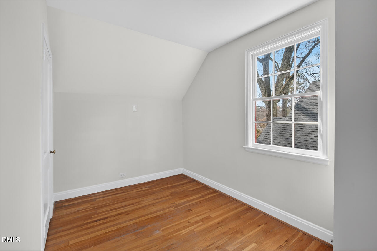 2020 Pershing Street