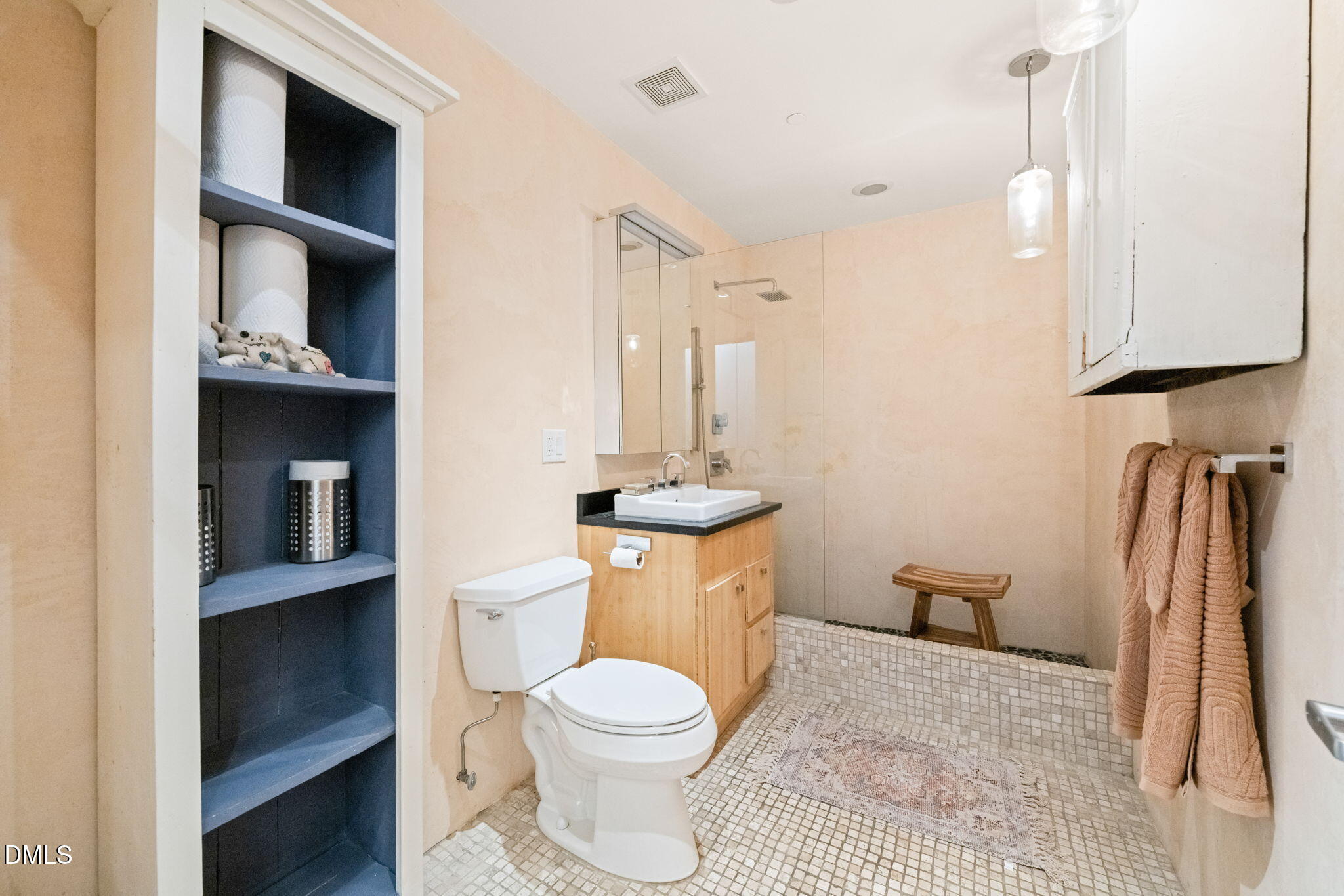 208 Rigsbee Avenue # 206 Unit: #206