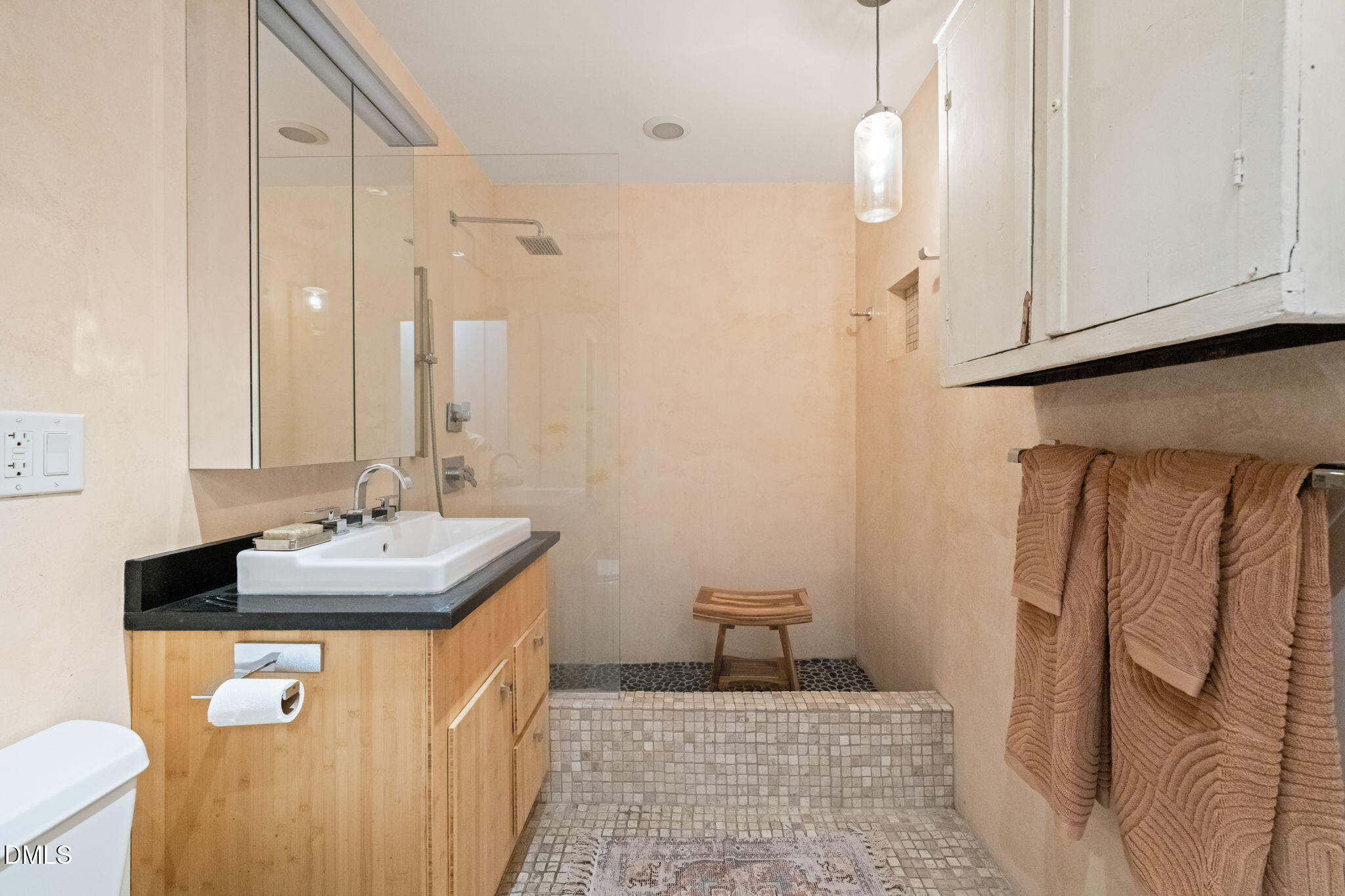 208 Rigsbee Avenue # 206 Unit: #206