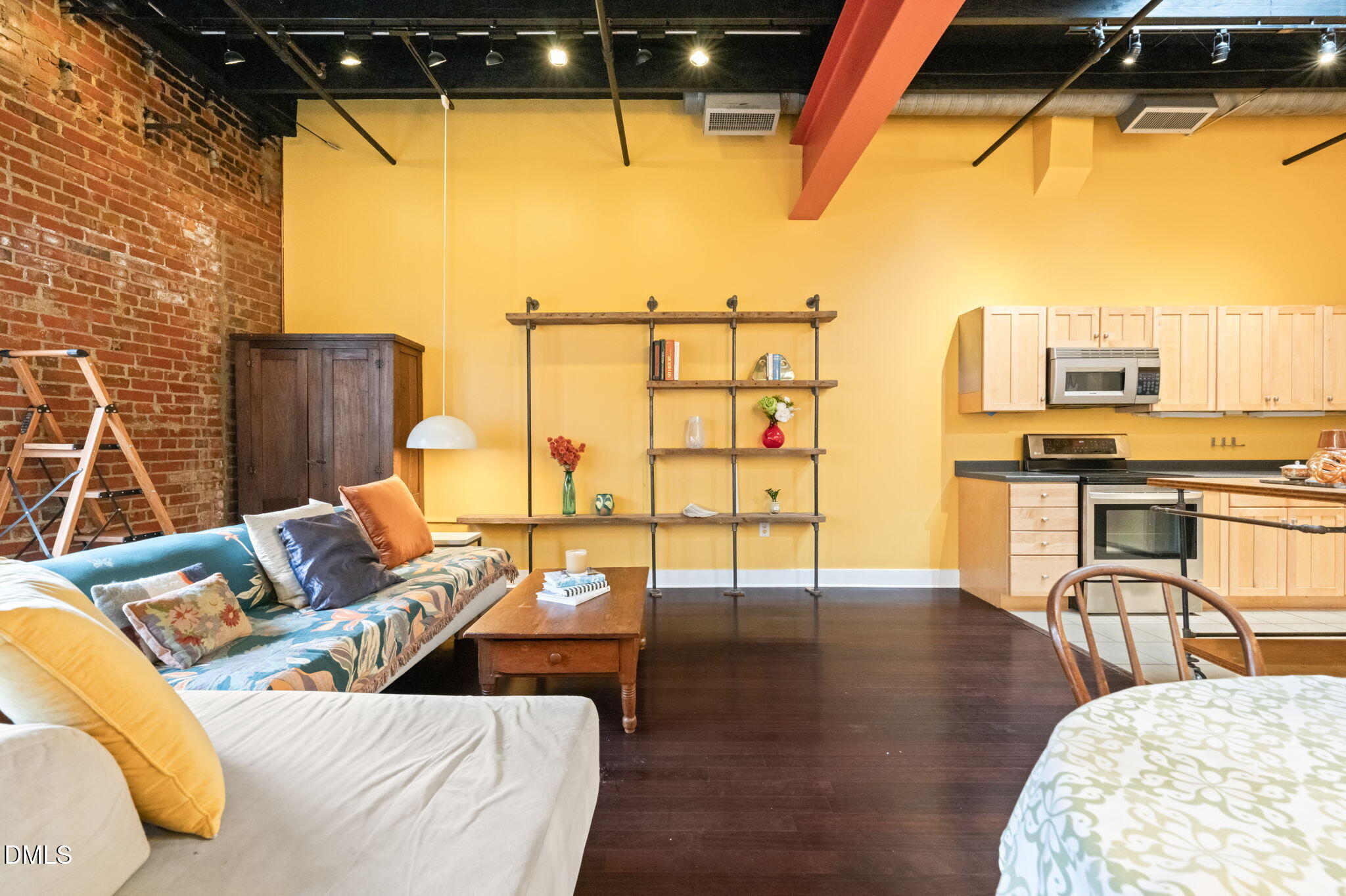208 Rigsbee Avenue # 206 Unit: #206
