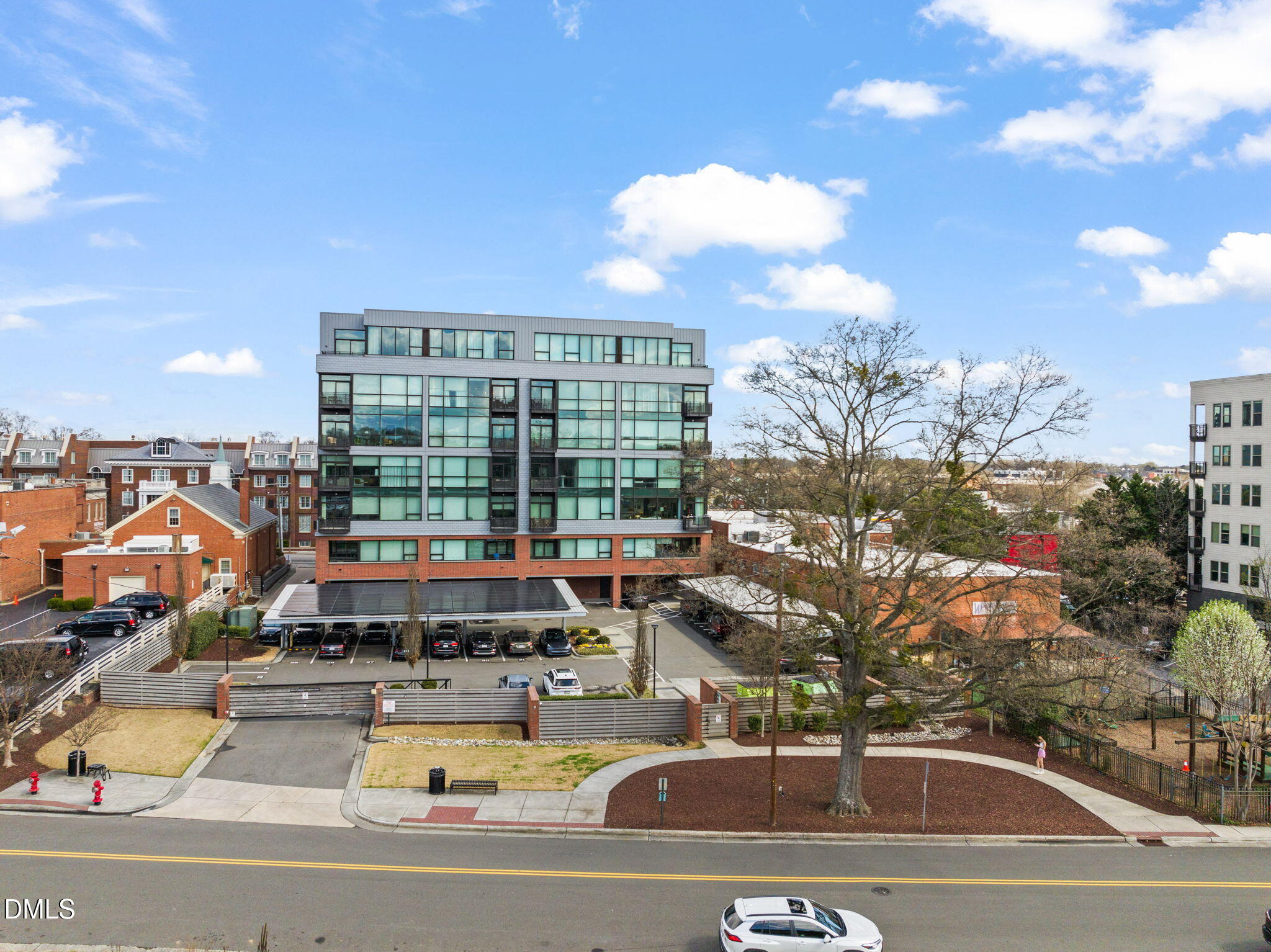 1105 W Main # 303