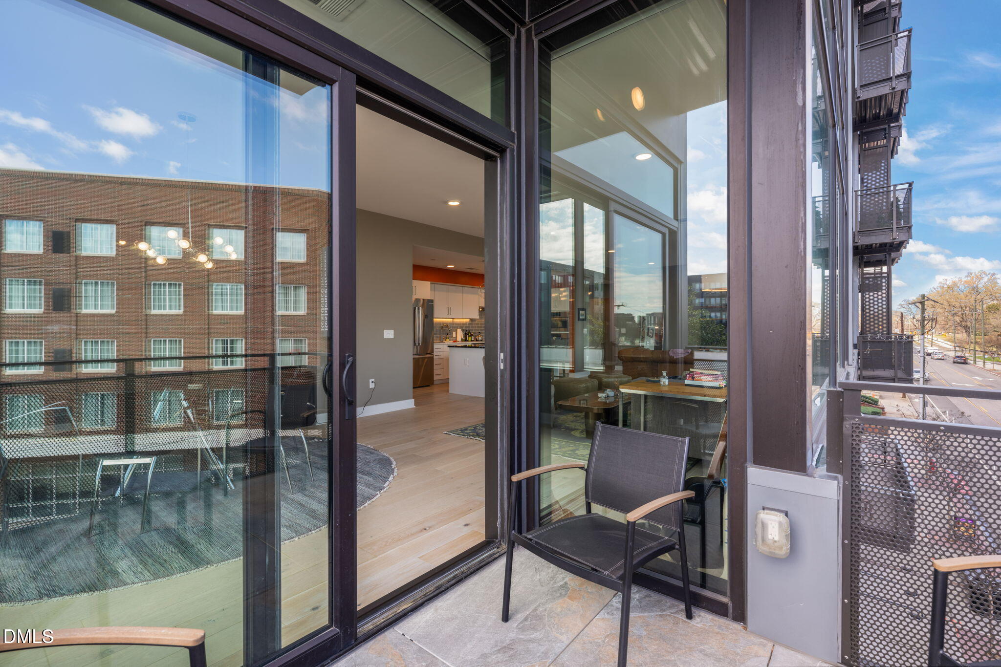 1105 W Main # 303