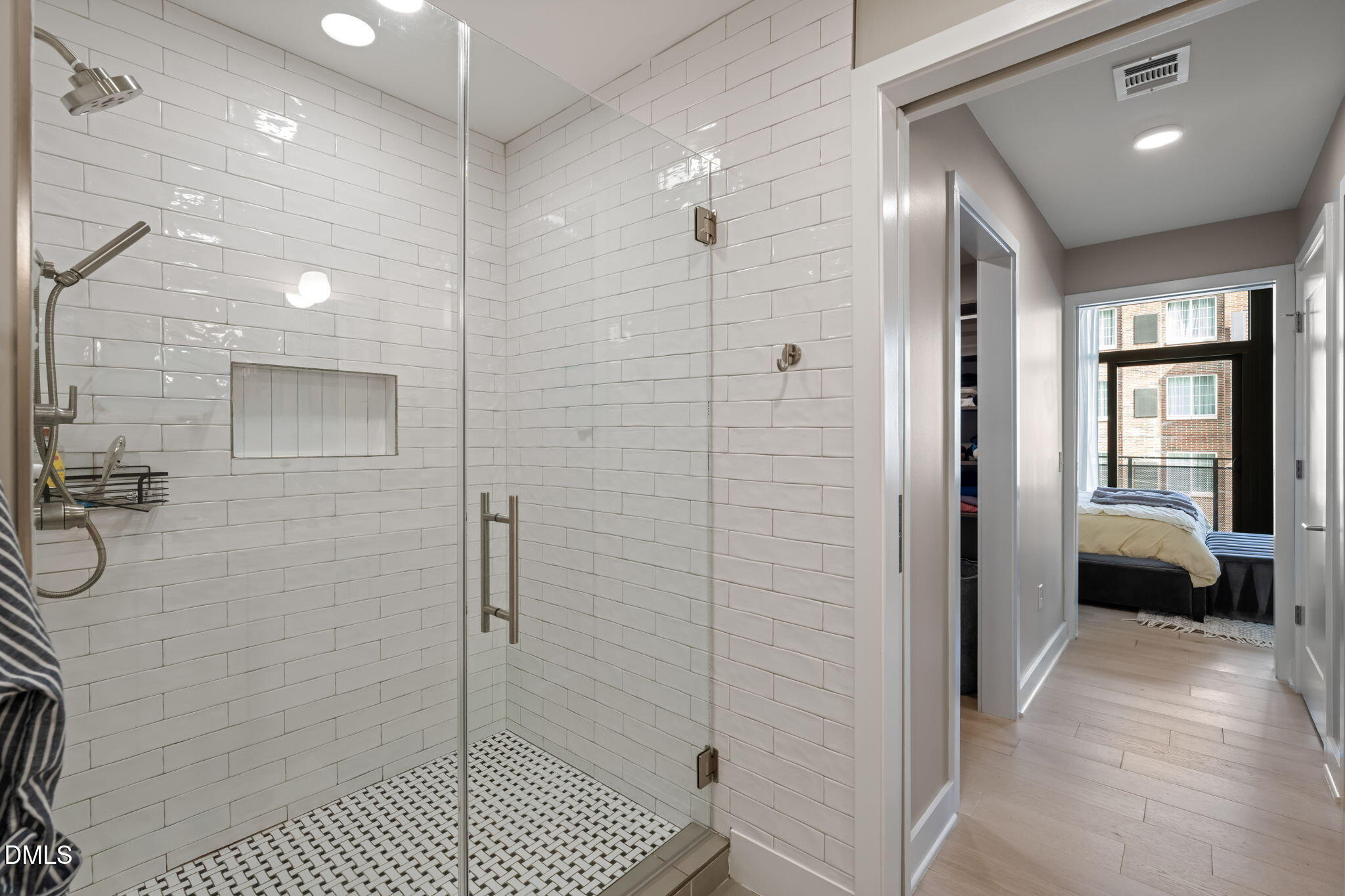 1105 W Main # 303