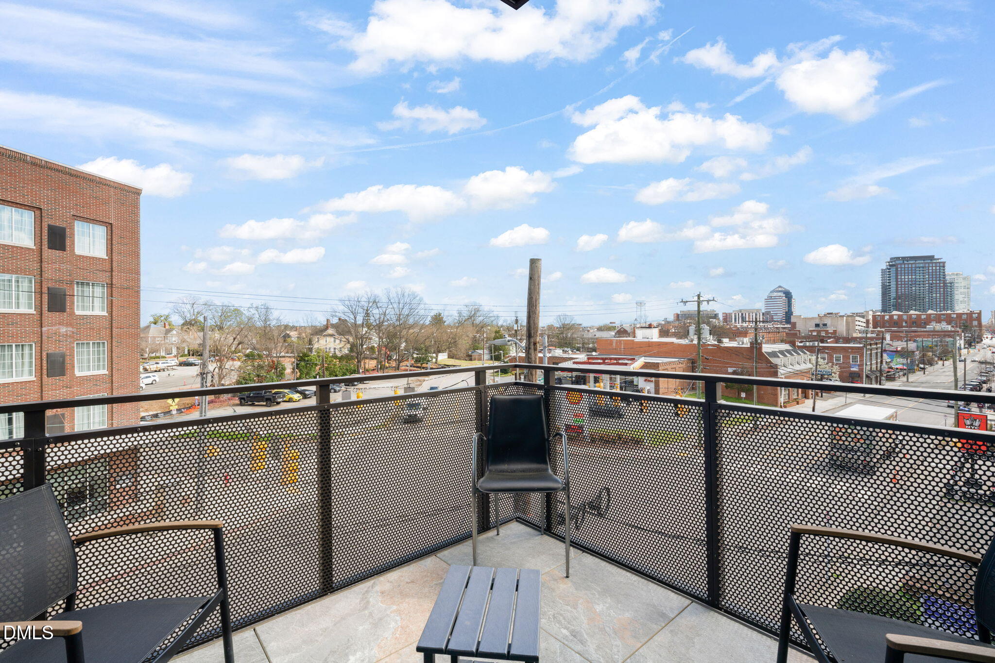 1105 W Main # 303