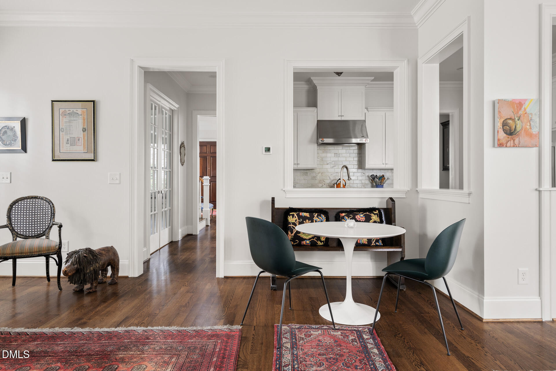 400 E Winmore Avenue