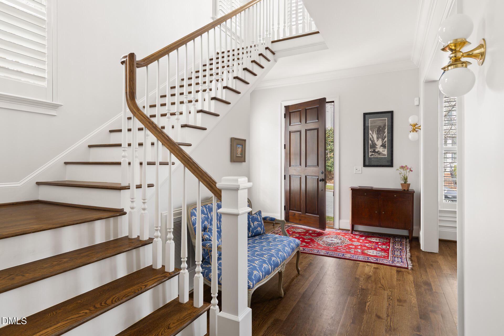 400 E Winmore Avenue