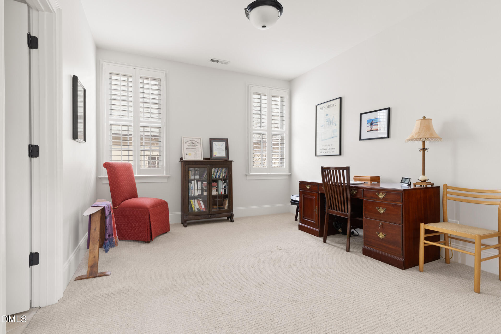 400 E Winmore Avenue