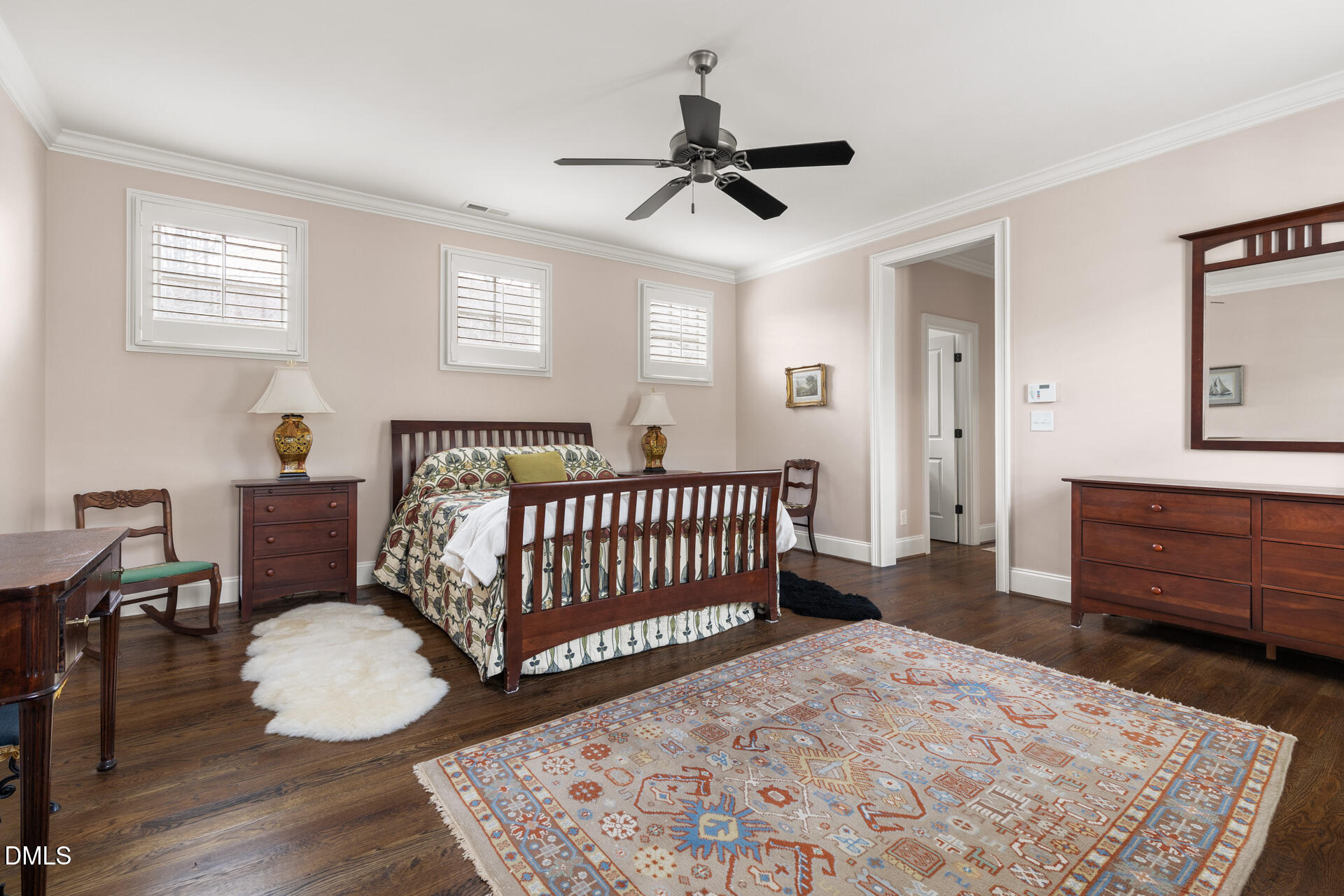 400 E Winmore Avenue