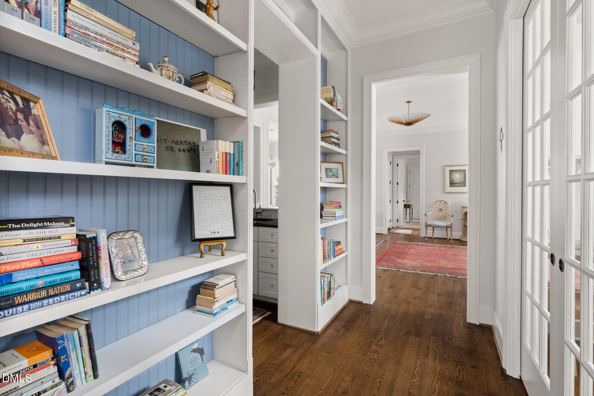 400 E Winmore Avenue