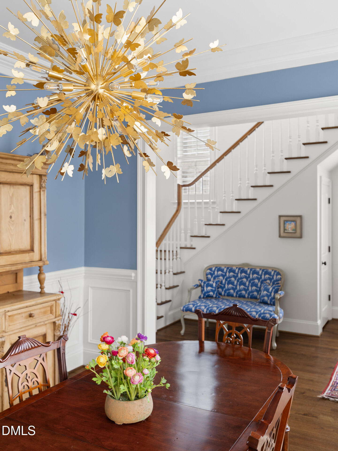 400 E Winmore Avenue