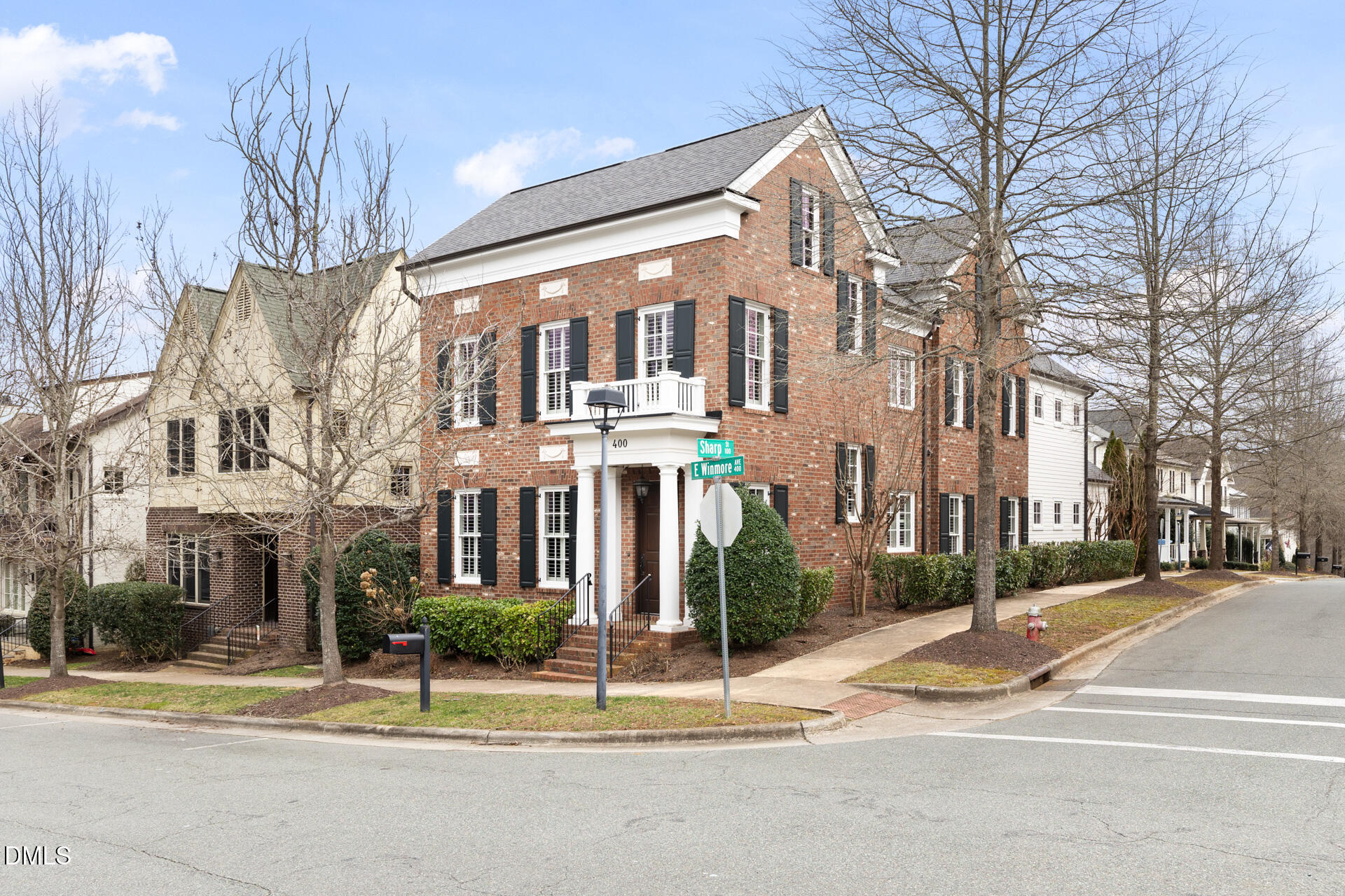 400 E Winmore Avenue