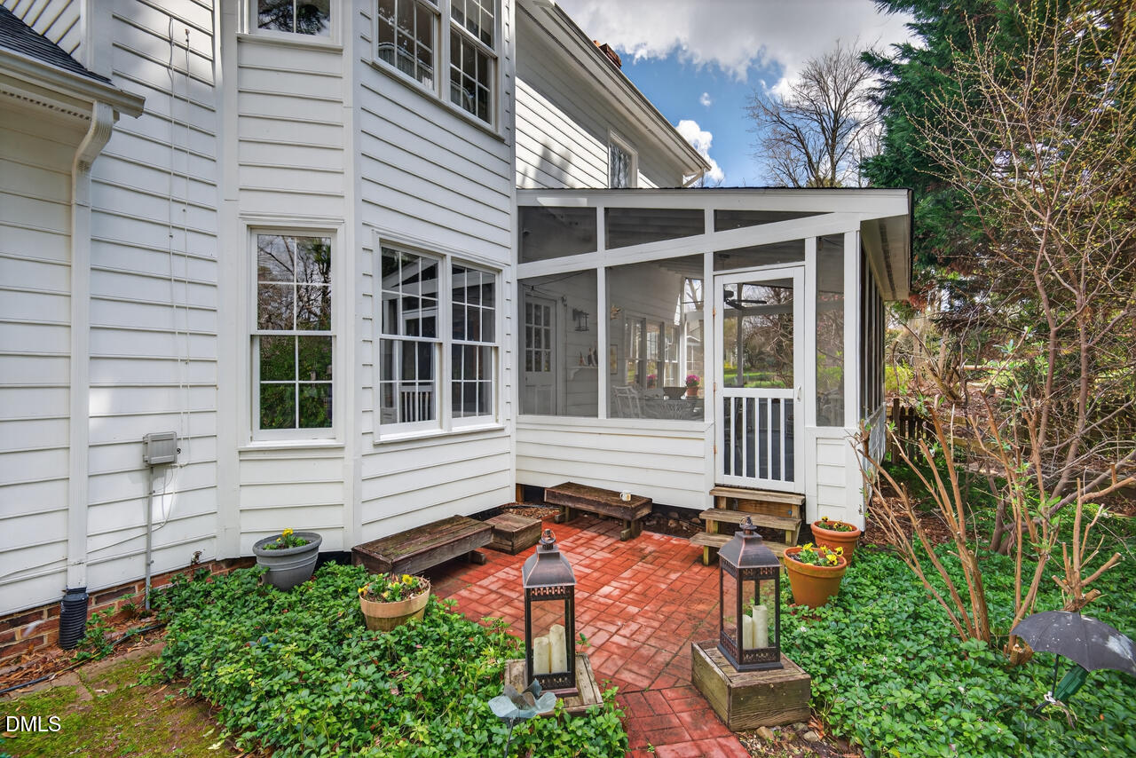 109 S Drawbridge Lane