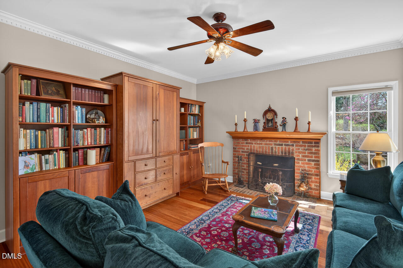 109 S Drawbridge Lane