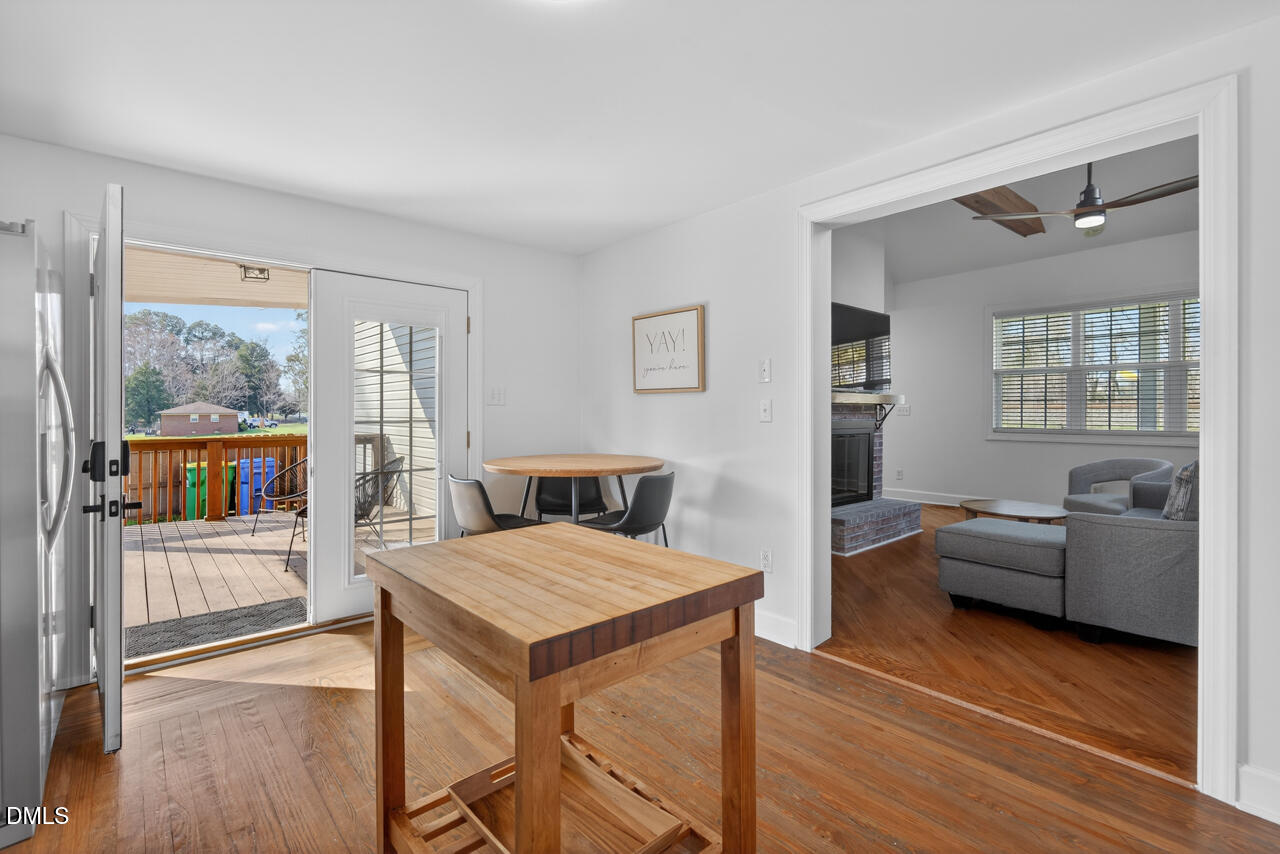 7620 E Washington Street Street