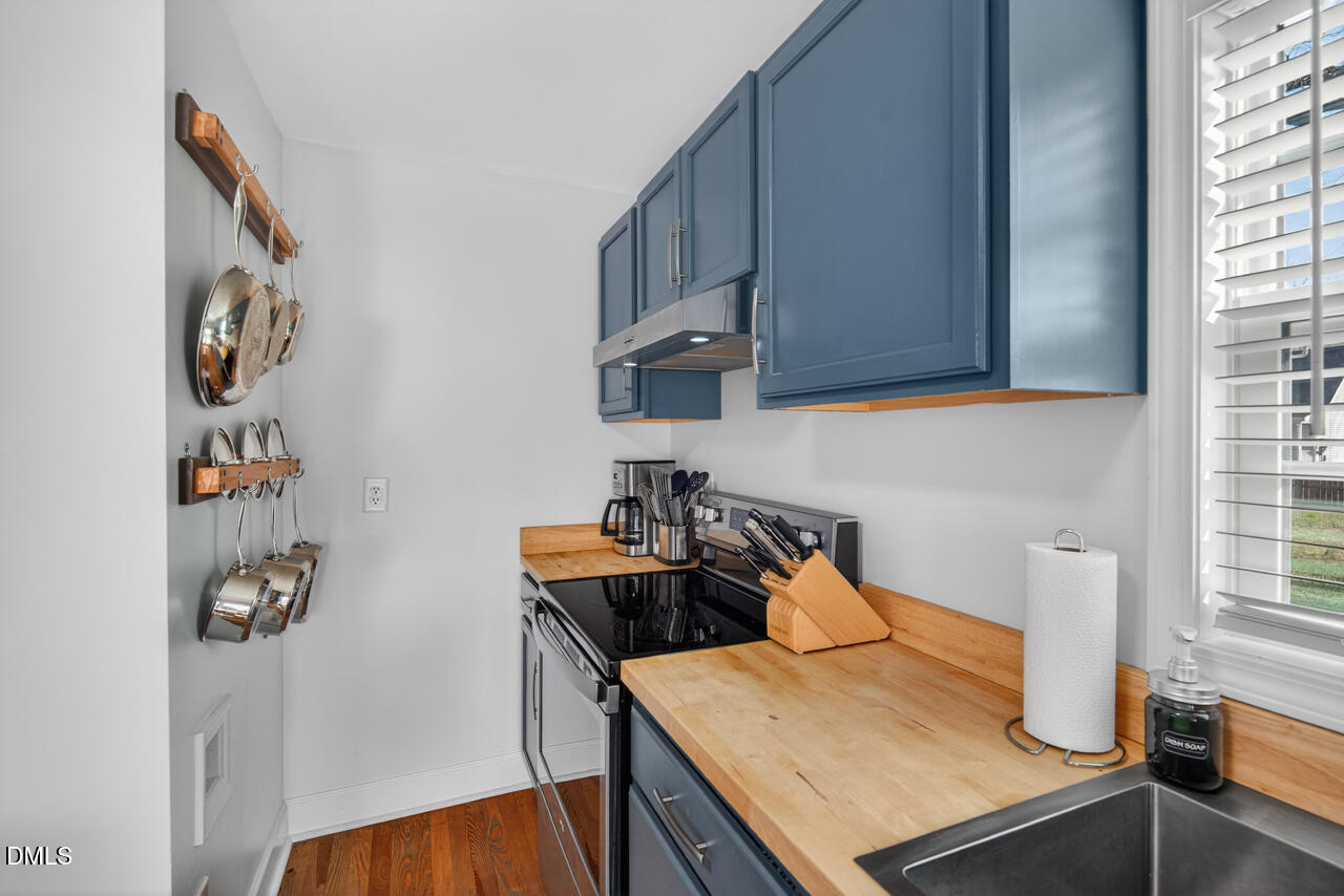 7620 E Washington Street Street