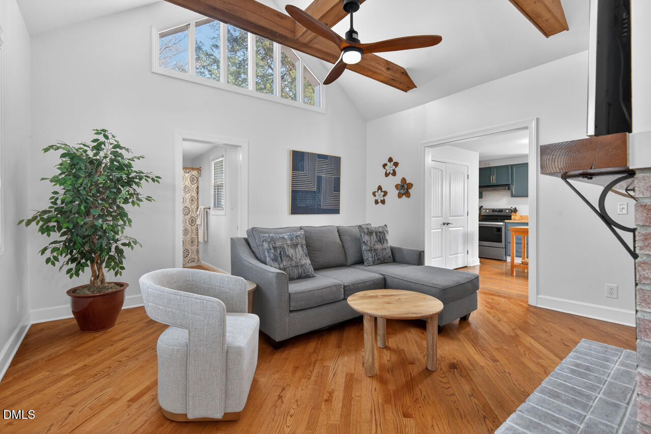 7620 E Washington Street Street