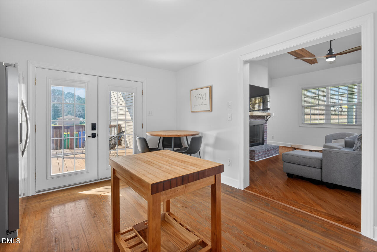 7620 E Washington Street Street