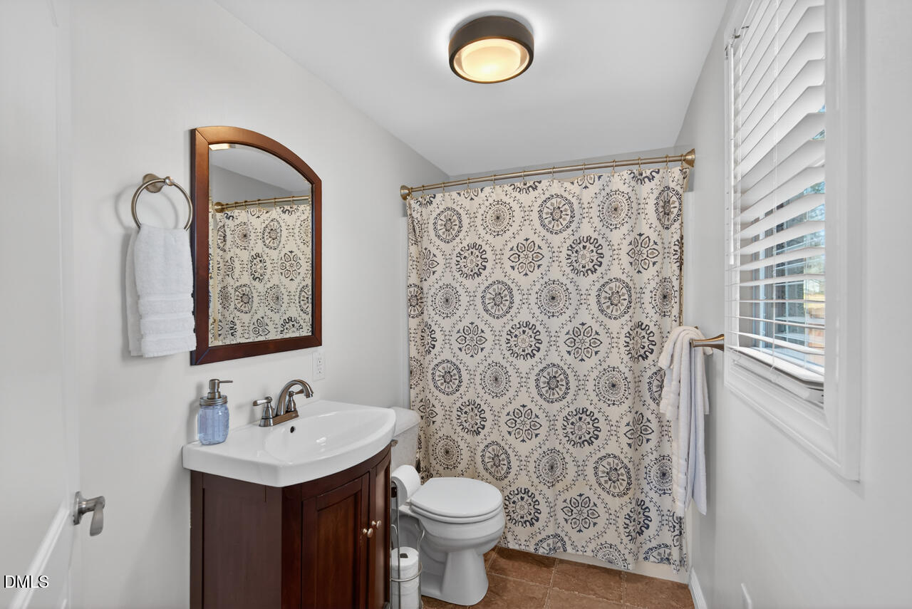 7620 E Washington Street Street